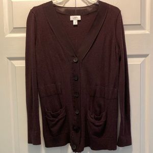 LOFT long sleeves sweater, black currant, size M, 2 pockets. Seethroug detail.